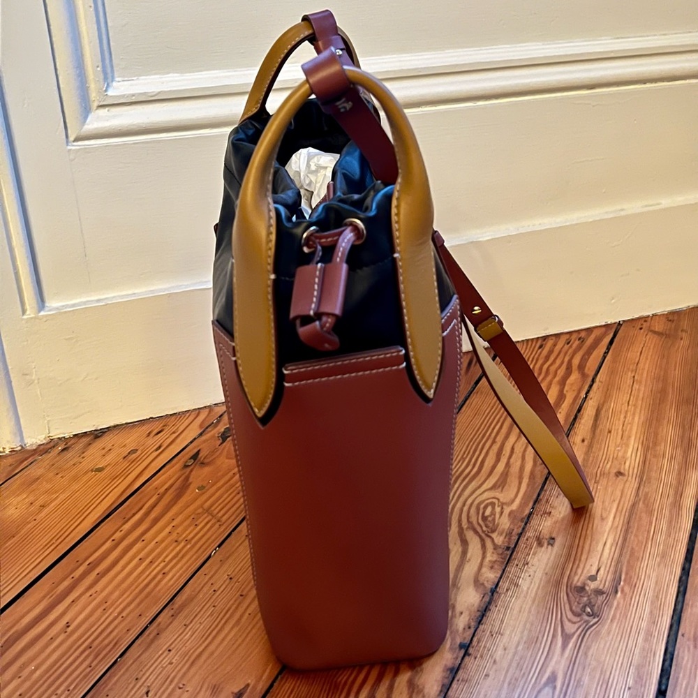 ***SOLD*** Clergerie Paris Manhattan Bag - Picture 5 of 9